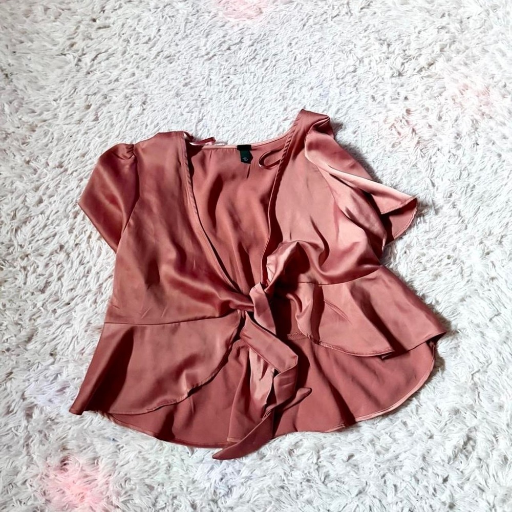 Satin Silky Ruffle Muted Minimalist Chic Peplum Tie Front Top Womens XXL Classic